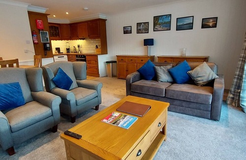 Kinloch Rannoch Apartment | Loch Rannoch Highland Club, Red Deer 7