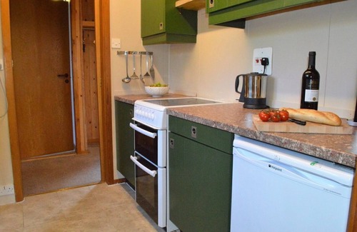 Kilmun Cabin | Loch view location in Holiday park, sleeps 4 persons, off road parking, free Wi-Fi