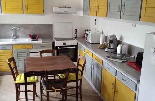 Loches Apartment | Loches : Appartement de Charme Indépendant Avec Jardin