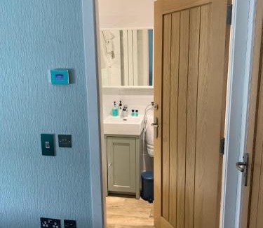 Port Charlotte Hotel | Lochindaal Hotel