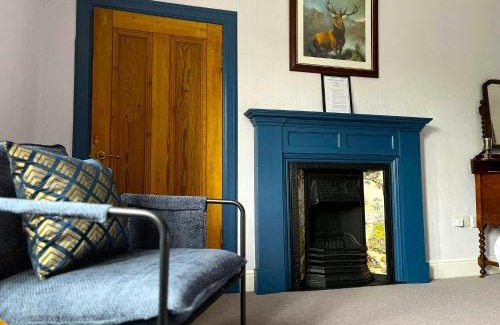 Lochinver Bed & Breakfast | Lochinver Manse Bed and Breakfast