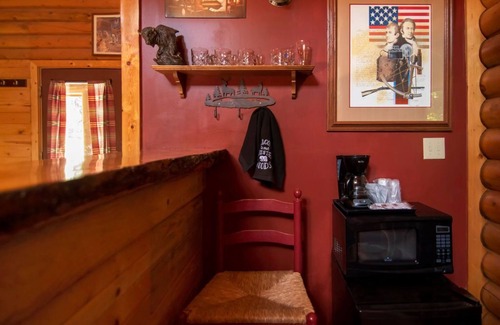 Idaho County Hotel | Lochsa Lodge Resort