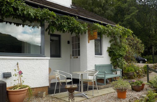 Arrochar House | Lochside Cottage with Panoramic views of Loch Long and the Arrochar Alps