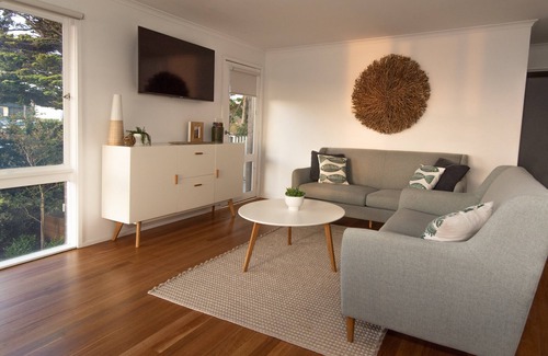 Merimbula Cabin | Lochview - Pet Friendly Merimbula