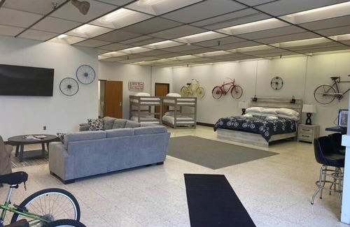 Green Spring Apartment | Lock 70 - Schoolhouse Inn