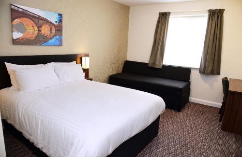 Worksop Hotel | Lock Keeper, Worksop by Marston's Inns