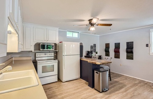 Sherrills Ford House | Locke Haven