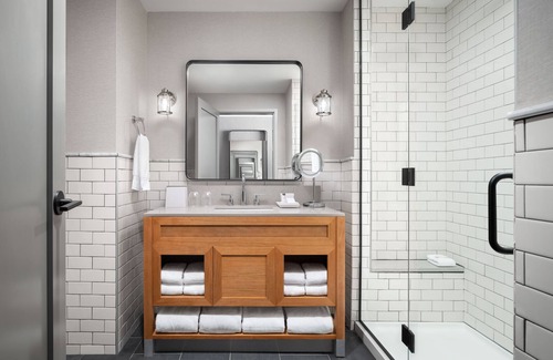 Waterville Hotel | Lockwood Hotel