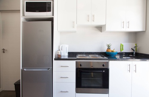 Strand House | Loddeys Guesthouse