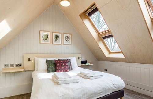 Corfe Castle Cottage | LODGE 1, pet friendly, character holiday cottage in Corfe Castle