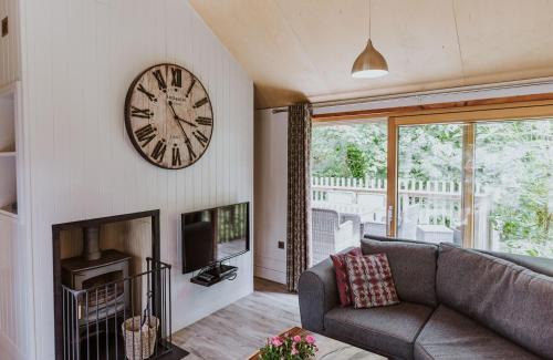 Corfe House | Lodge 12