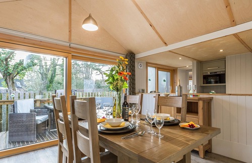 Corfe Castle Cottage | LODGE 15, pet friendly, luxury holiday cottage in Corfe Castle