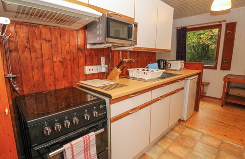 Lamlash Cottage | LODGE 5 - "HAWTHORN", family friendly in Lamlash, Isle Of Arran