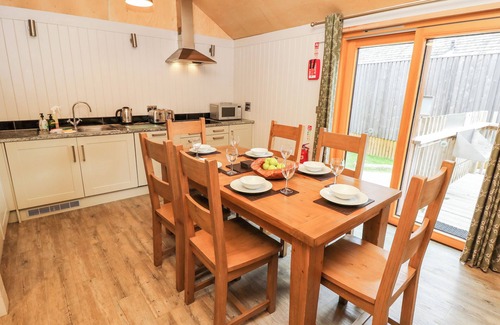Corfe Castle Cottage | LODGE 6, family friendly, luxury holiday cottage in Corfe Castle