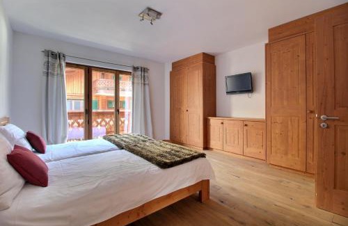 Champery Apartment | Lodge 6, Next To Cable Car