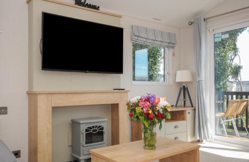 Brixham House | Lodge 9 at Landscove Holiday Park