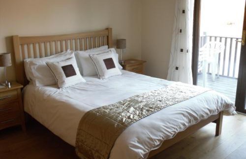 Foss Cabin | Lodge 9 Glengoulandie Lodges