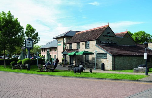 Bradley Stoke Hotel | Lodge at Bristol