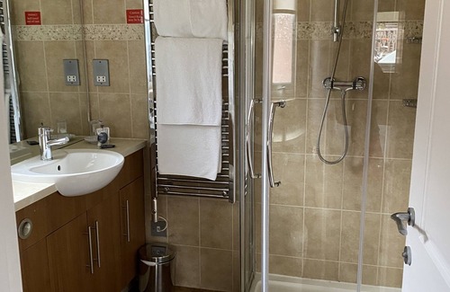 Carnforth Cabin | Lodge at PineLakes resort