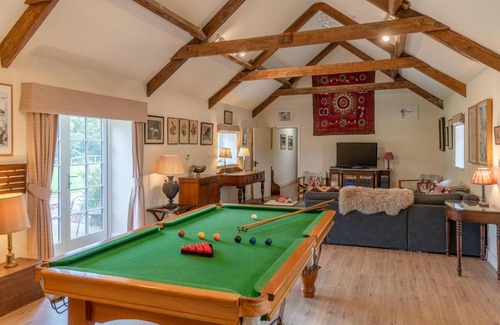 Lydney House | Lodge Barn