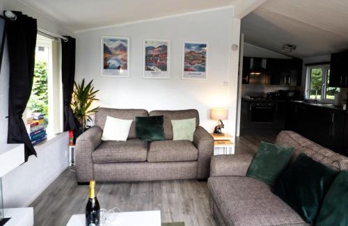 Bassenthwaite House | Lodge by the Lake - Lake District - Hot Tub