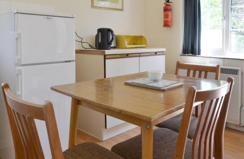 East Dereham House | Lodge Cottage - B6008