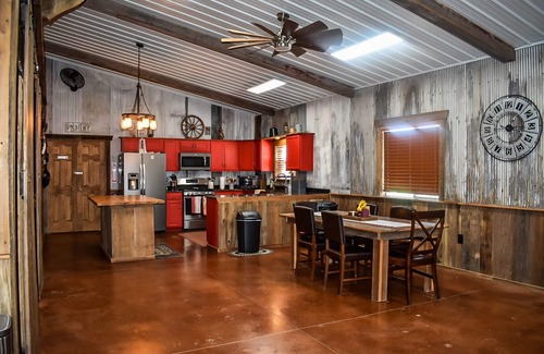 Greenwich Cabin | Lodge Country Retreat bird watching Outside patio fire pit sunsets