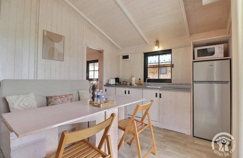 Mezieres-sur-Couesnon House | Lodge de L'etang - Mezieres SUR Couesnon