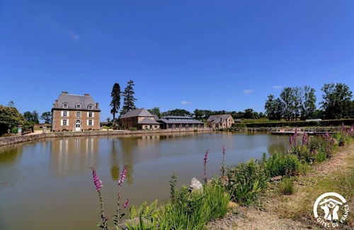 Mezieres-sur-Couesnon House | Lodge de L'etang - Mezieres SUR Couesnon