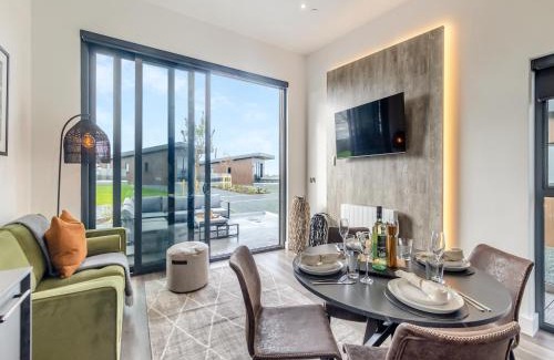 Llangefni House | Lodge Five - Uk42797