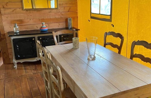 Vigeois Apartment | Lodge la Vie Valade in Vigeois
