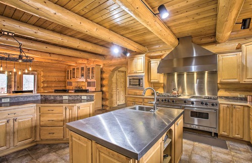 Petoskey Cabin | Lodge on 104 Acres w/Fire Pit in Boyne City