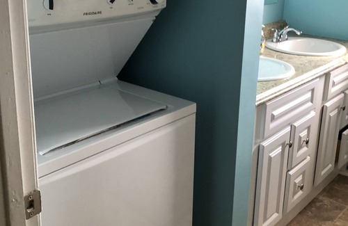 Wading River RV Rental | Lodge overlooking Long Island Sound