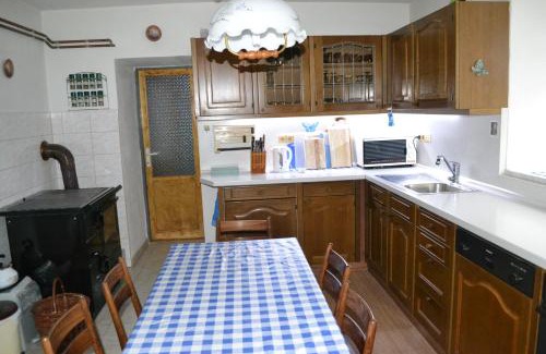 Ludvikov Cabin | Lodge U Mařenky A Jeníčka