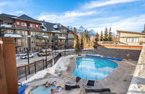 Canmore Apartment | Lodges at Canmore Resort, Heated Outdoor Pool & Tubs, Sleeps 6-9