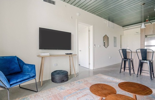 Midtown Apartment | Lodgeur | Hip & stylish modern 1BR loft | Midtown
