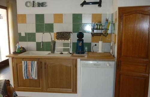 Saint-Martin-de-Castillon House | Lodging in Provence 2 stars La Begude