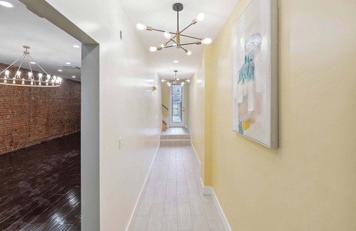 West Philadelphia Apartment | Lodgyy - Quiet & Chic Double-bed Studio Suite