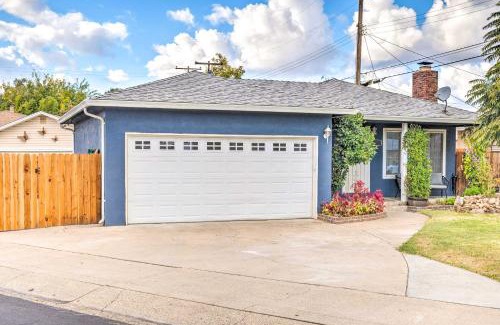 Lodi House | Lodi Escape with Private Hot Tub Less Than 1 Mi to Dtwn