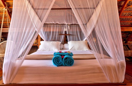 Rote Island House | Loedi Bungalows Rote