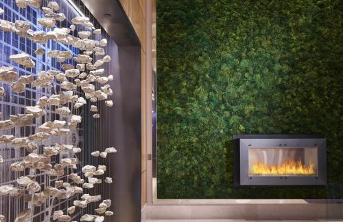 Rosemont Hotel | Loews Chicago O'Hare Hotel