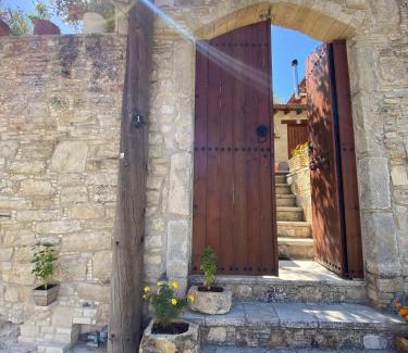 Lofou House | Lofitiko