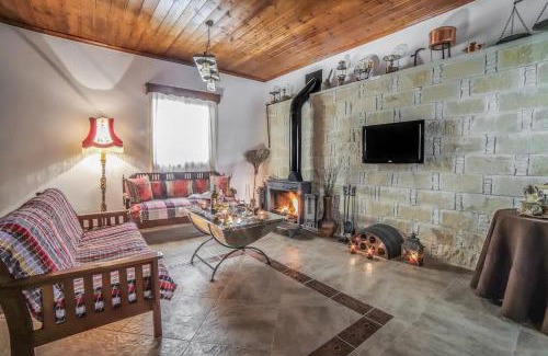 Lofou House | Lofou Traditional House