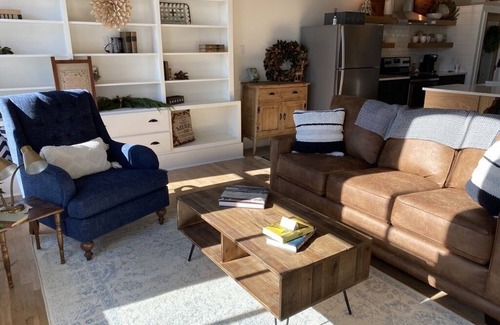 Huntingdon Apartment | Loft 163 (Historic Downtown building)