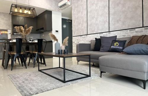 Maluri Apartment | Loft 2BR opposite IKEA & MyTown near MRT by RumaBnB