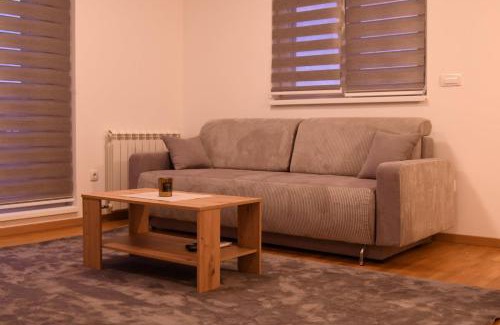 Stara Pazova Apartment | Loft 43