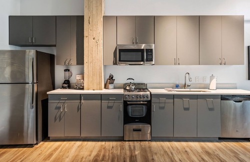 Cedars Apartment | Loft Apartment in the City!