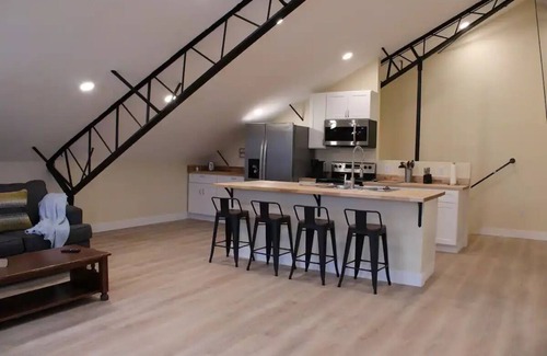 Clifton Apartment | Loft Apartment on Hobby Farm