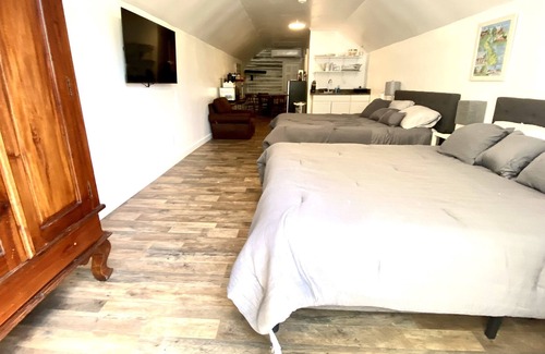 Montross Apartment | Loft at Montross Brewery
