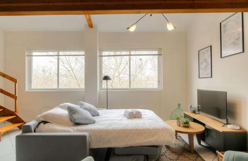 Voltaire - Saint Amour Apartment | Loft avec mezzanine au coeur du 3ème, Lyon